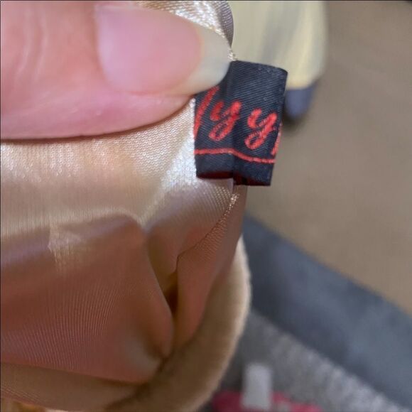 Gold Bestal Chiffon pleated midi skirt - Picture 4 of 6